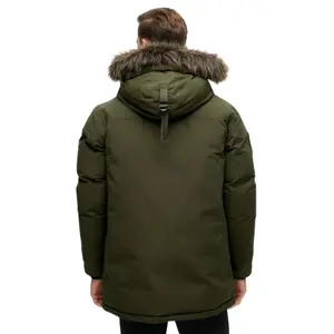 Parka em pele sintética Superdry Everest image-3