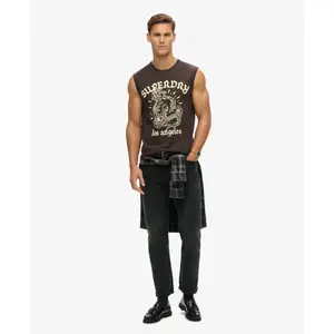 Camiseta sem mangas com estampa de tatuagem Superdry image-2