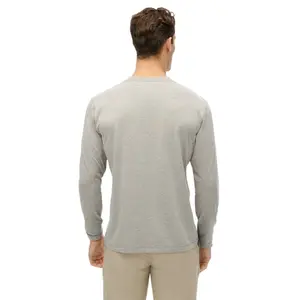 Camiseta de manga larga Superdry Athletic Essentials image-3