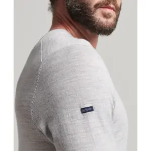Pull en laine mérinos Superdry image-2