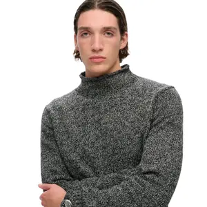 Rollkragenpullover im 90er-Jahre-Stil Superdry image-5