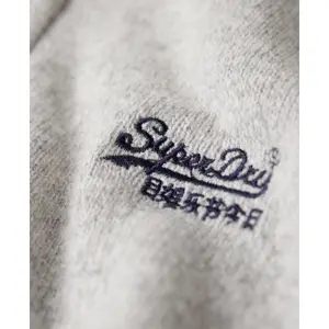 Jersey bordado con cuello de camionero Superdry Essential image-6