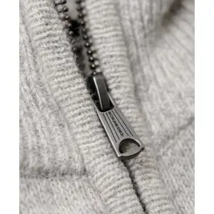 Jersey bordado con cuello de camionero Superdry Essential image-5