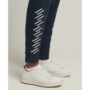 Pantalon de jogging Superdry Code Core image-4