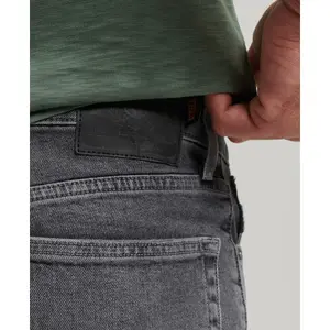 Pantalones pitillo Superdry image-6