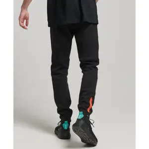 Slim-fit Trousers Superdry Tech image-1