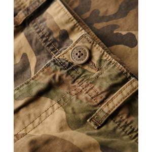 product/s/u/superdry_m7011029a-c6g_camouflage-foret-us_1.jpg