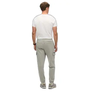 Spodnie dresowe z kieszeniami cargo Superdry Tech Logo image-5