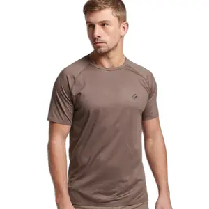 T-Shirt Superdry Premium image-0