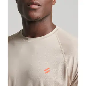 T-Shirt Superdry Train Premium image-2