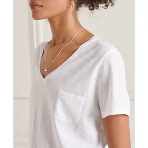 T-shirt met borstzakje voor dames Superdry image-3
