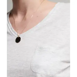 Organic cotton girl's v-neck and chest pocket t-shirt Superdry Studios image-2