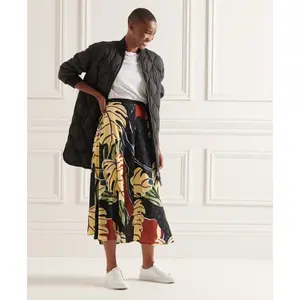 T-shirt femme Superdry Studios image-2