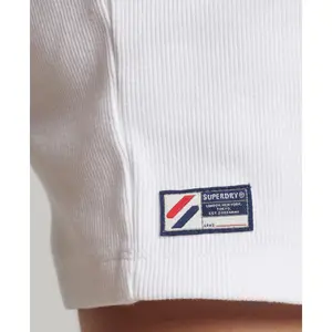 Camiseta feminina Superdry Essential image-4