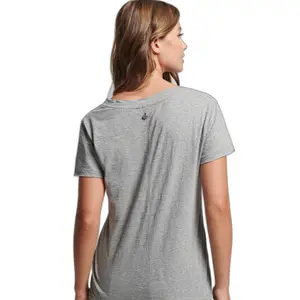 Organic cotton v-neck t-shirt for girls Superdry Essential image-1