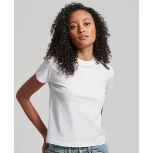 Camiseta mujer con el logotipo de los 90 Superdry Essential image-1