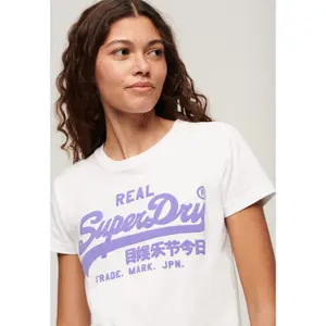 Camiseta slim fit fluorescente de mujer Superdry image-1