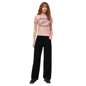 Camiseta estampada de mujer Superdry Archive Kiss image-1