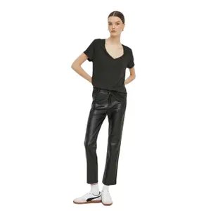 Geflammtes, besticktes T-Shirt mit V-Ausschnitt, Damen Superdry image-0