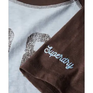 Camiseta ajustada de manga raglán para mujer Superdry Athletic Essentials image-5