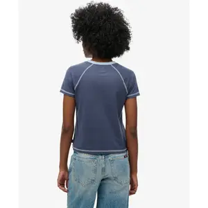 Camiseta de manga raglán para mujer Superdry Athletic Essentials image-3