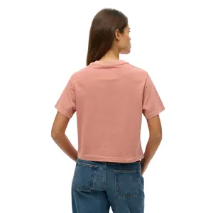 Camiseta amplia bordada para mujer Superdry Core Logo image-3