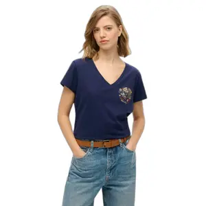 Camiseta informal de cuello en V para mujer Superdry Suika Metallic image-1