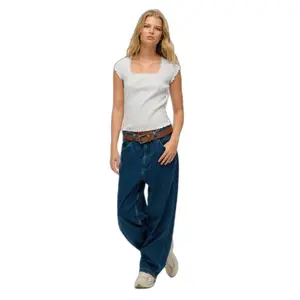 Women's square neck T-shirt Superdry Essential image-0