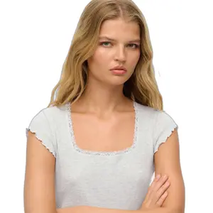 Women's square neck T-shirt Superdry Essential image-3