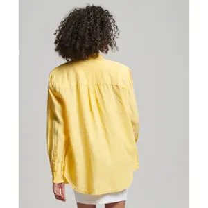 Camisa boyfriend de mujer Superdry image-2