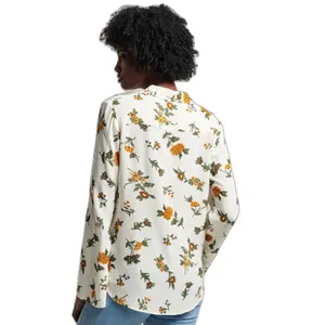 Camisa de mujer Superdry Studios Seventies image-3