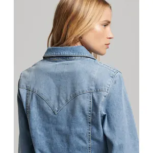 Ekologiczna bawełniana koszula jeansowa dla kobiet Superdry Western image-3