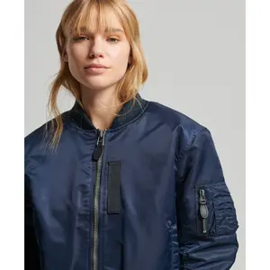 Casaco de mulher Superdry MA1 image-3