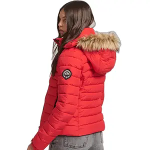 Casaco de pele falsa com capuz curto de mulher Superdry image-2