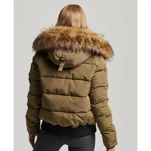 Casaco com capuz acolchoado para mulher Superdry Everest image-3