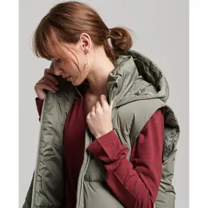 Casaco comprido sem mangas com capuz para mulher Superdry image-3