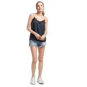 Camisola de renda feminina amassada Superdry image-0