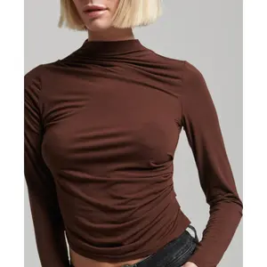 T-shirt de manga comprida com gola subida para mulher Superdry image-3