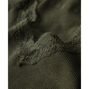 Débardeur côtelé en coton bio à liseré en dentelle femme Superdry Essential image-4