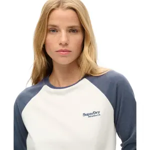 Camiseta de manga larga con logo para mujer Superdry Essential image-4