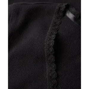 V-Ausschnitt T-Shirt mit Spitzenrand für Frauen Superdry Essential image-5