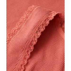 Débardeur en coton bio à liseré en dentelle femme Superdry Vintage image-4