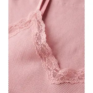 Kurzes Top mit Spitzenbesatz für Frauen Superdry Essential image-5