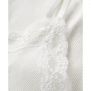 Spitzenbesatz Kurztop Damen Superdry Athletic Essentials image-6