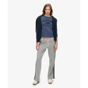 Camiseta slim fit de manga larga para mujer Superdry Athletic Essentials Ringer image-2