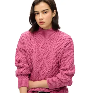 Polo feminino em malha torcido Superdry Aran image-3