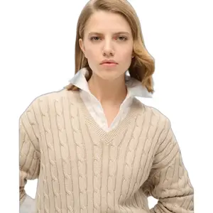 Oversized twisted knit V-neck pullover for women Superdry image-3