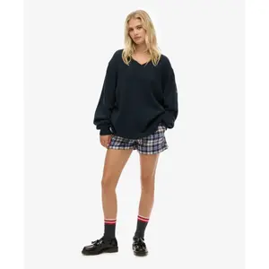 Pull oversized com decote em V para mulher Superdry image-2