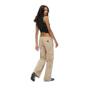 Women's cargo Trousers Superdry image-3