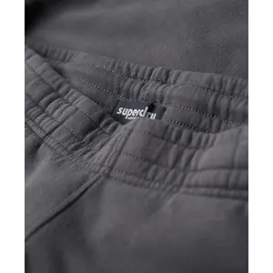 Wytarte spodnie dresowe damskie Superdry image-4